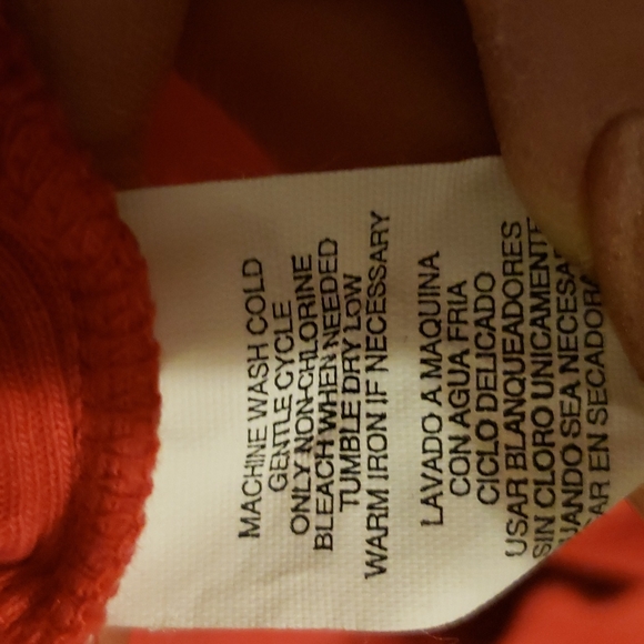 Red short sleeve top - Picture 7 of 7